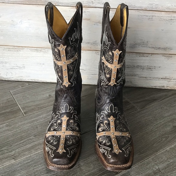 cavender's waterproof boots